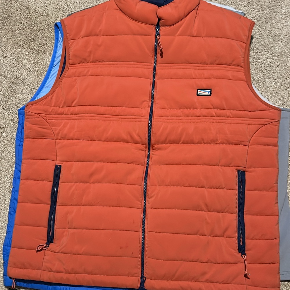 johnnie-O Men's Rust Puffer Vest